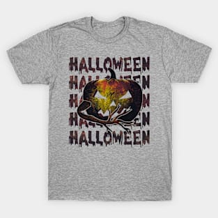 Halloween vintage grungy spooky carved pumpkin. T-Shirt